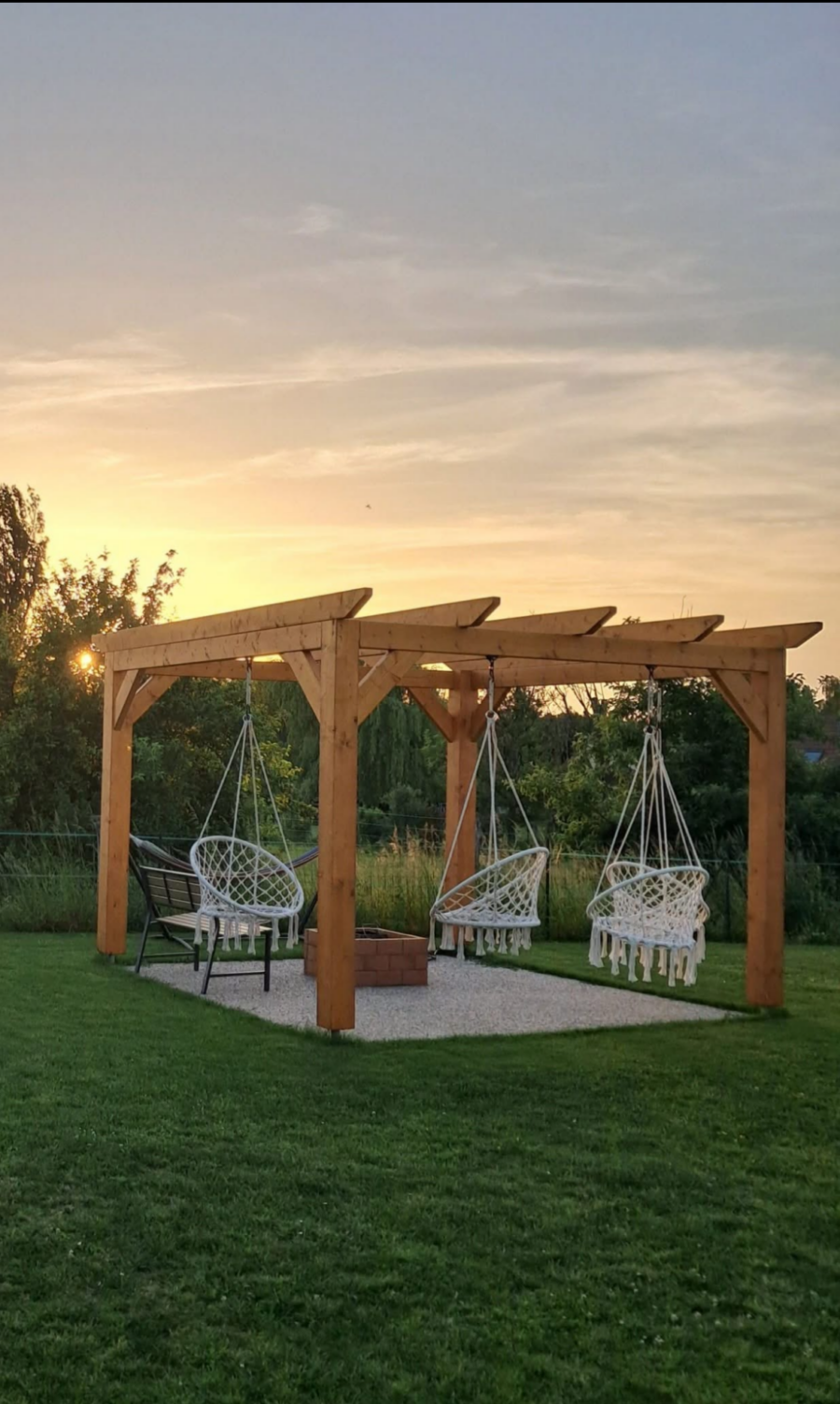 Pergola installée chez un client à venir